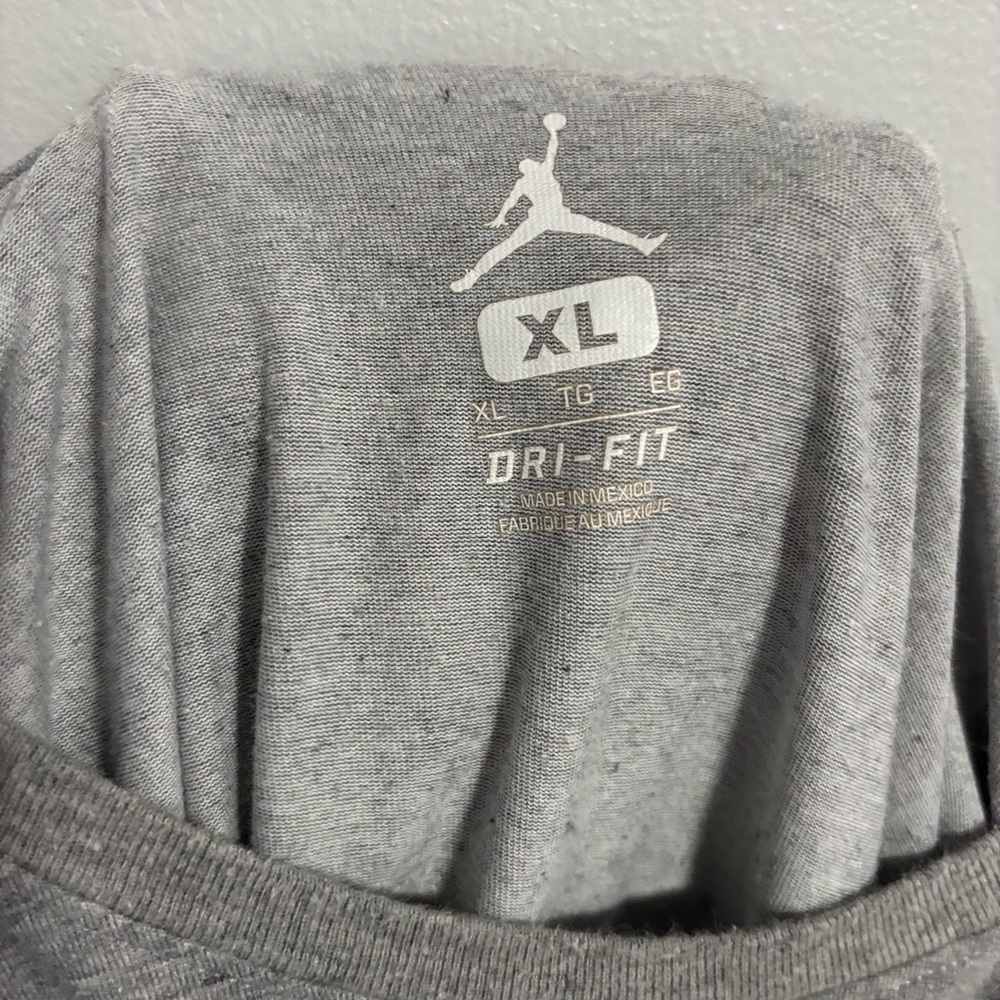 Jordan Dri-FIT Gray T-Shirt XL